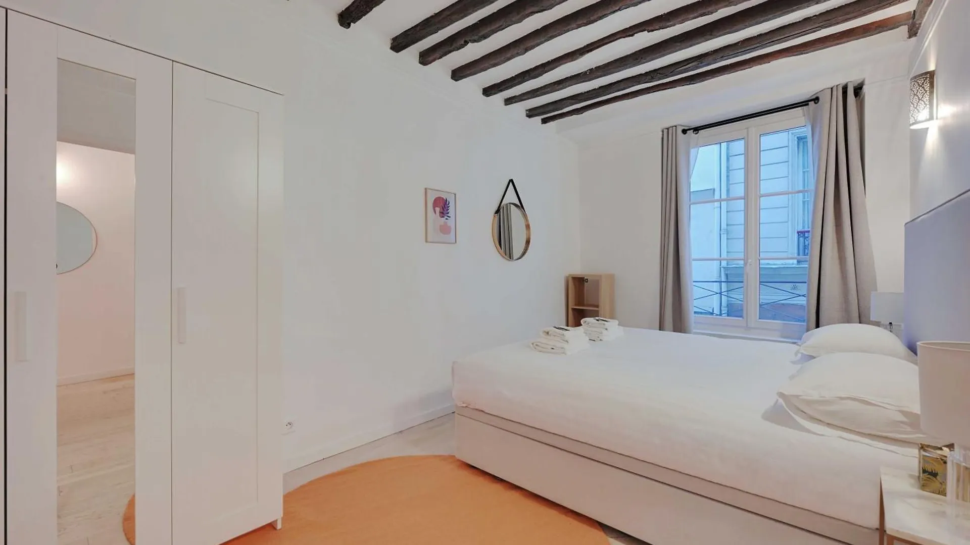 Chic - 2br-6p - Center Of Paris